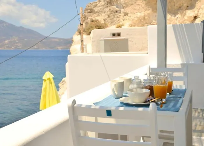 Lefteris Tatil Evi Schinopi