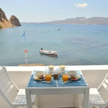 Lefteris 펜션 Schinopi